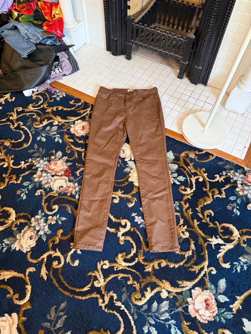 Molly Bracken  vegan leather skinny fit jeans- worn a few times- 84‎ retail